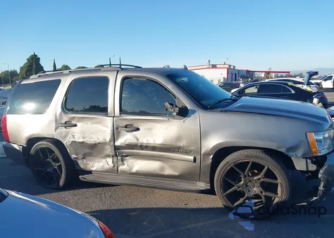 2007 Chevrolet Tahoe Ls из США, поврежденный, VIN 1GNFC13007R412919